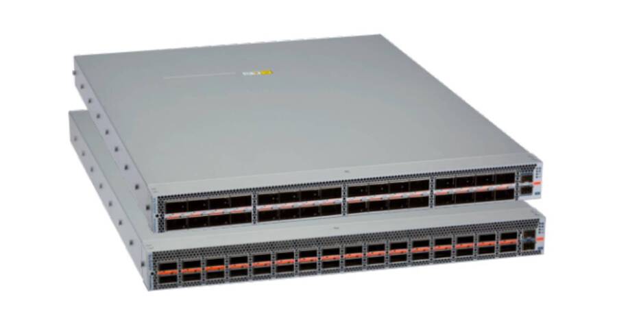 DCS-7060PX5-64E# - 32x 800G OSFP (256x 50G breakout), 2x 10G SFP+, warstwa L3, LANZ, VMTracer, CloudVision, brak wentylatora i zasilacza, Arista 7060X5 Switch