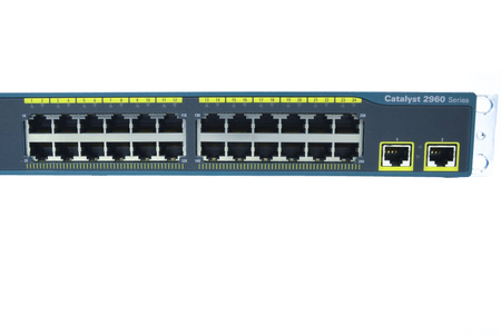 WS-C2960-24TT-L - 24x FE 10/100 RJ45, uplink 2x 1GE RJ45, LAN Base, L2, 1U, Cisco Catalyst 2960 Switch