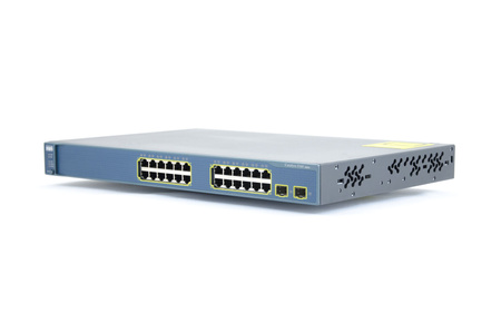 WS-C3560-24TS-S - 24x FE 10/100 RJ45, uplink 2x 1G SFP, opr. IP Base, Warstwa L3, Cisco Catalyst 3560 Switch
