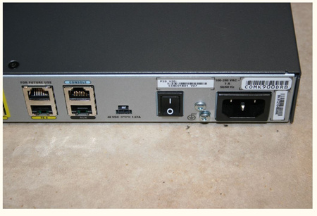 Router Cisco 1801 Security Router with Annex M