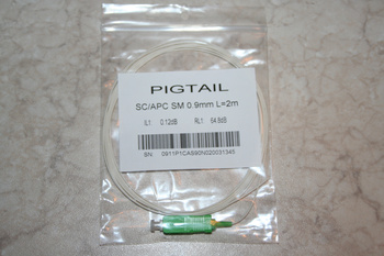 SC-APC-2M-SM pigtail - Nowy pigtail CML jednomodowy ze złączem SC - APC (skośny) o długości 2 metrów, tuba ścisła