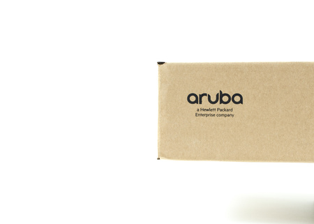 JL070A - 8 PoE+ Internal PS, HPE Aruba 2530 Комутатор