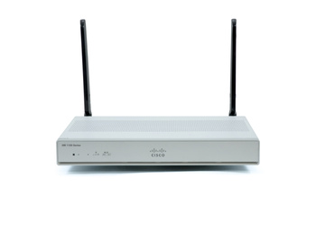 C1111-4PLTEEA - 4x 1GE RJ45 LAN, 1x 1GE RJ45 WAN, 1x 1GE SFP/RJ45 Combo WAN, LTE Advanced CAT 6, IP Base, Chłodzenie pasywne, Cisco ISR 1100 Router