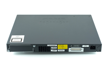 WS-C2960X-48FPS-L - 48x 1GE RJ45, PoE+ 740W 802.3at, uplink 4x 1G SFP, ПО LAN Base, Покоління L2, Stack, Cisco Catalyst 2960-X Комутатор