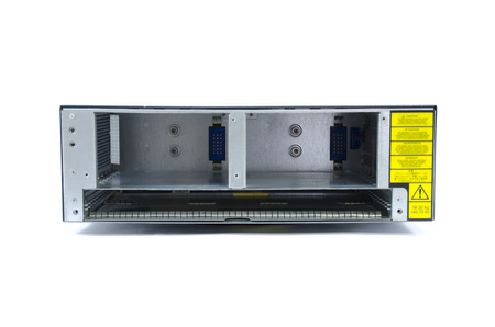 Cisco 7206VXR, 6-слот chassis, 1 AC