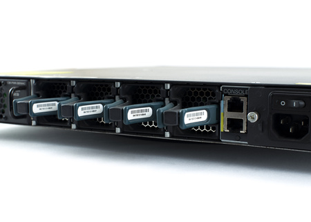 WS-C3560E-12D-S - 12x10GE(X2), IPB s/w, Cisco Catalyst 3560E Комутатор