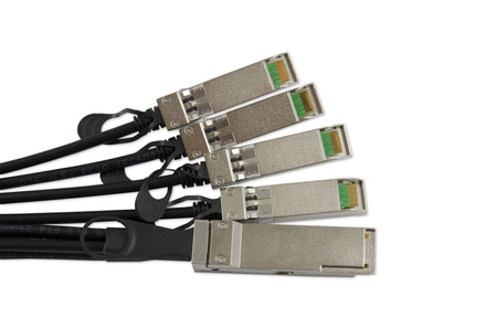 DAC-40G-4X10G-1M - QSFP+ 40G / 4x SFP+ 10G, Długość 1 metr - CML Direct Attach Kabel