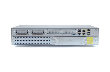 CISCO2911-HSEC+/K9 - 3x 1G RJ45, 4 EHWIC, 2 DSP, 1 SM, 256MB CF, 512MB DRAM, Security license, ISM-VPN-29 module, wydajność do 180 Mbps, Cisco ISR G2 Router