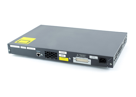 WS-C3560V2-24TS-E Switch Cisco Catalyst 3560V2