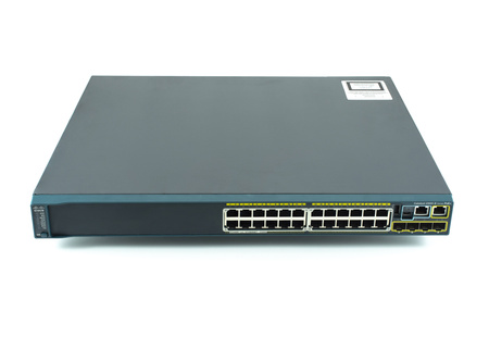 WS-C2960S-24PS-L - 24x 1GE RJ45, uplink 4x 1G SFP, IOS LAN Base, PoE+ 370W 802.3at, Layer L2, Cisco Catalyst 2960-S Switch