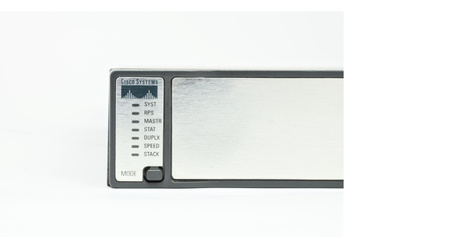 WS-C3750G-24TS-S1U - 24x 1GE RJ45, uplink 4x 1GE SFP, opr. IP Base, Warstwa L3, Stack, Cisco Catalyst 3750G Switch