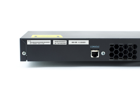 WS-C3560V2-24TS-E - 24 10/100, 2 SFP, IPS Enhanced Image, Cisco Catalyst 3560V2 Switch