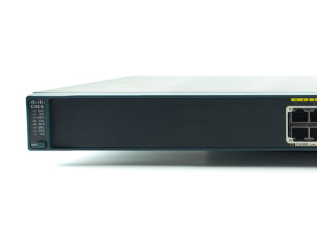WS-C2960S-24PS-L - 24x 1GE RJ45, uplink 4x 1G SFP, IOS LAN Base, PoE+ 370W 802.3at, Layer L2, Cisco Catalyst 2960-S Switch