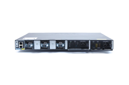 WS-C3650-48TQ-E - 48x 1GE RJ45, uplink 4x 10G SFP+, IP Services, L3, 1x Zasilacz 250W AC, Cisco Catalyst 3650 Switch