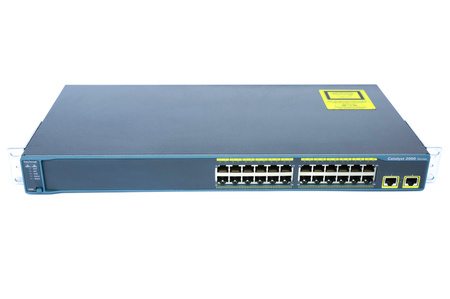 WS-C2960-24TT-L - 24 10/100 + 2 1000BT LAN Base Image, Cisco Catalyst 2960 Комутатор
