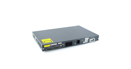 WS-C3750-48TS-E - 48x FE 10/100 RJ45, uplink 4x 1G SFP,opr. IP Services, Stack, Warstwa L3, Cisco Catalyst 3750 Switch