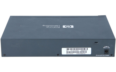 J9565A - 8x 10/100 RJ45, PoE 67W 802.3af, uplink 2x 1G SFP/RJ45 Combo, Aruba 2615, HPE Switch