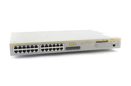 AT-9424TS - Layer 3 stackable switch with 20 x 10/100/1000T ports, 4x 10/100/1000T / SFP combo ports and AT-StackXG module bay, Allied Telesis Switch
