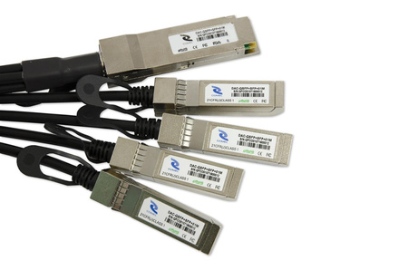 DAC-40G-4X10G-1M - QSFP+ 40G / 4x SFP+ 10G, Długość 1 metr - CML Direct Attach Kabel