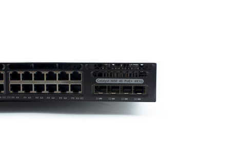 WS-C3650-48PS-S - 48x 1GE RJ45, PoE+ 390W 802.3at, uplink 4x 1G SFP, 1x AC, IP Base, L3, Cisco Catalyst 3650 Switch