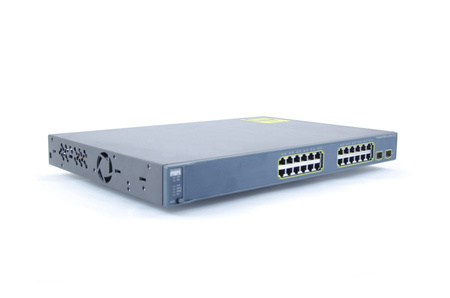WS-C3560-24PS-S - 24x 10/100 FE RJ45, PoE 15,4 Watt 802.3af, uplink 2x 1G SFP, opr. IP Base, Warstwa L3, Cisco Catalyst 3560 Switch
