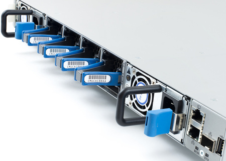 N9K-C93180YC-EX-RF - 48x 1G/10G/25G SFP28, uplink 6x 40G/100G QSFP28, Warstwa L3, Cisco Nexus 9300 Switch |FABRYCZNIE ODNOWIONY
