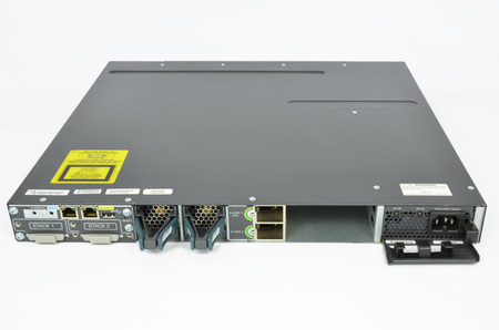 WS-C3750X-24P-S - 24x 1GE RJ45, PoE+ 435W 802.3at, opcja uplink 2x 10G SFP+, IP Base, L3, stack, Cisco Catalyst 3750-X Switch