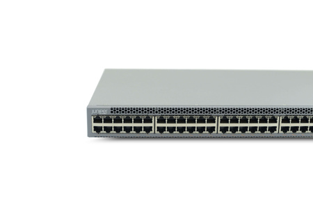 EX3300-48P - 48x 1GE RJ45, 740W PoE+ 802.3at, uplink 4x 10G SFP+, Junos OS, L3, Stack Virtual Chassis, Juniper EX3300 Switch
