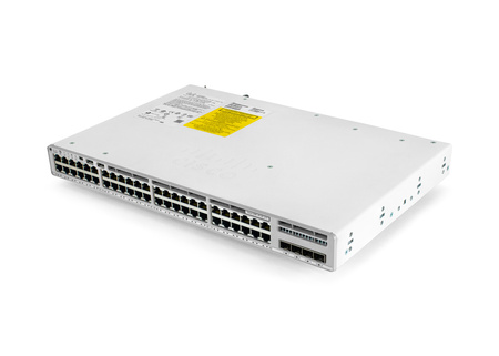 C9200L-48P-4G-E - 48x 1GE RJ45, PoE+ 740W 802.3at, uplink 4x 1G SFP, Network Essentials, L3, MACsec AES-128, Cisco Catalyst 9200L Switch