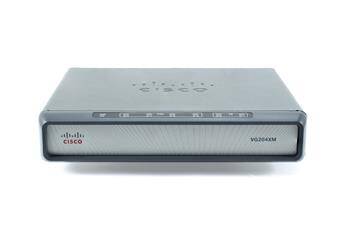 VG204XM - 2x 10/100 RJ45, 4x FXS dla urządzeń analogowych, Cisco Bramka głosowa