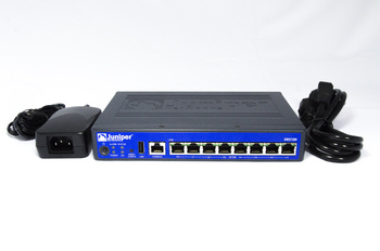 SRX100B - 8x FE 10/100, 512 MB DRAM, та 1 ГБ NAND flash memory, Juniper SRX Міжмережевий фільтр