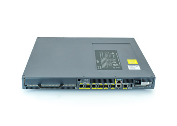 Роутер Cisco 7201, 2x GE, 2x GE/SFP,  2x AC PSU, 1GB DRAM, wydajność do 1 Гб/с